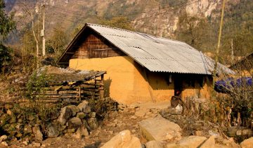 Du lịch Lạng Sơn: Chiêm ngưỡng những ngôi nhà trình tường hàng trăm năm không đổi