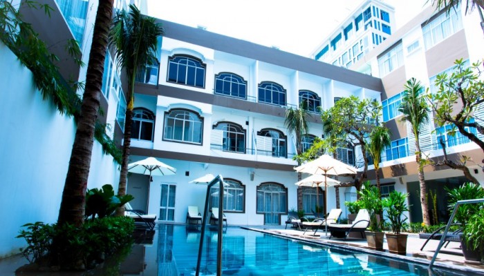 Khách sạnKhách sạn Serene Đà Nẵng   4*