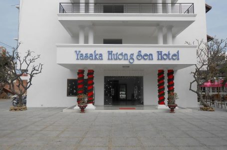 Yasaka Huong Sen Restaurant & Hotel