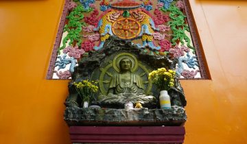 Chùa Tây Tạng, ngôi chùa có tượng Phật bằng tóc người lớn nhất Việt Nam