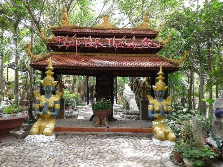 “Rụng tim” trước vẻ đẹp của Pháp viện Thánh Sơn ít người biết đến gần Nha Trang